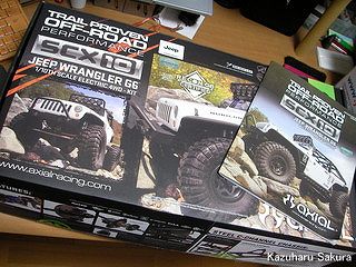 Axial(アキシャル)・SCX10・ジープ ラングラー G6 製作記 ～ 箱絵・組立説明書